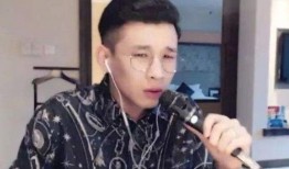 爆料大网红抽烟视频,揭秘大V真实一面